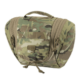 M-Tac toilettilaukku Elite Gen.II camo-kuosissa, ihanteellinen hygieniatuotteiden ja pikkutarvikkeiden säilytykseen matkoilla.