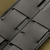 M-Tac paneeli patcheille MOLLE 80x135 plastbaseilla ja hook & loop overflade patchien kiinnitykseen, koko: 80 x 135 mm