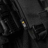 M-Tac Elastisk Tourniquet Pouch Molle Gen.III käytännöllisellä kantosuunnittelulla ja lisäkiinnikkeillä Cordura Squadron -materiaalissa.
