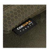 Lähikuva M-Tac Smartphone Lomme Elite Large Hex valmistettu CORDURA HEX 1000D -kankaasta WJ-soljella.
