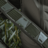 M-Tac olkahihnan pehmike 50 mm Elite näyttää robustin Cordura-materiaalin ja 3D-mesh-sisuksen mukavuuteen ja paineenlievitykseen.