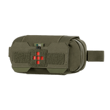 M‑Tac Horizontal Medical Pouch Elite oliivinvihreänä Cordura 500D -materiaalista YKK AquaGuard -vetoketjulla, sivulta nähtynä.
