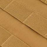 Lähikuva M‑Tac Front Panel Cuirass QRS:stä MOLLE-järjestelmässä, Cordura 500D, suunniteltu sotilaskäyttöön.