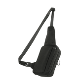 M-Tac Sling Pistoltaske Elite Hex mustana, valmistettu kulutusta kestävästä Cordura 1000D:stä ja Cordura Hexistä, säädettävällä olkahihnalla ja tilavilla lokeroilla.