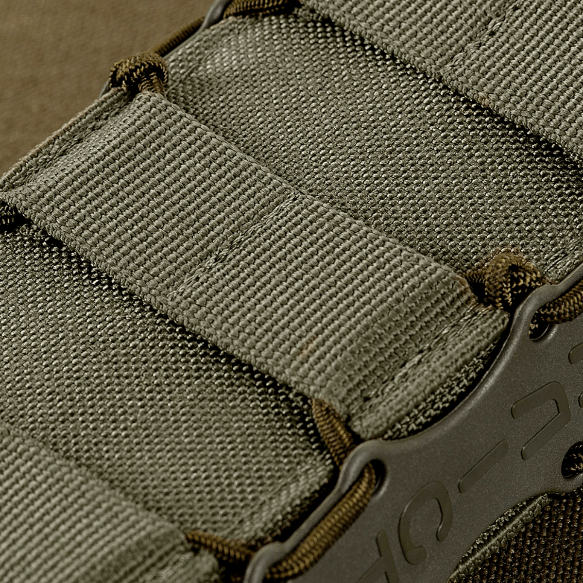 M‑Tac Mag Pouch Kolchan AK/AR:lle, MOLLE-kiinnitys ja Cordura-materiaali lippaiden turvalliseen säilytykseen. Suunniteltu yhdessä Balystyka:n kanssa.