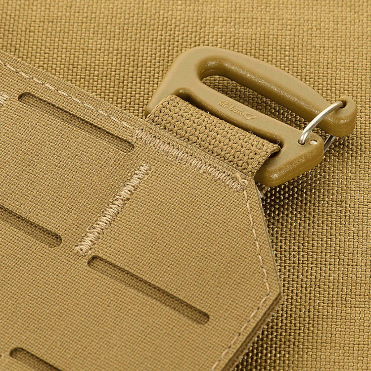 M-Tac etupaneeli Plate Carrier Cuirass QRS XL kestävässä Cordura 500D:ssä, NIJ-sertifioitu, yksityiskohta soljesta, galleria, sijainti 1.
