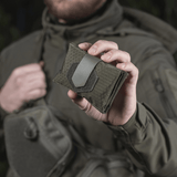 M-Tac City Med Pouch Hex, kulutusta kestävä kuusikulmio-kuvioitu ripstop-kangas, kompakti ensiapupakkaus, galleria-asento 1.