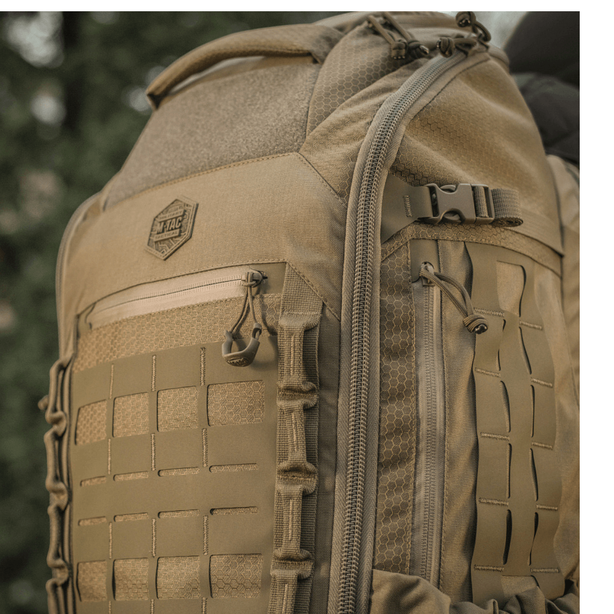 M-Tac reppu Large Elite Hex Gen. IV, ergonominen reppu Cordura-materiaalia, tyylikäs muotoilu, sopii aseiden säilytykseen.