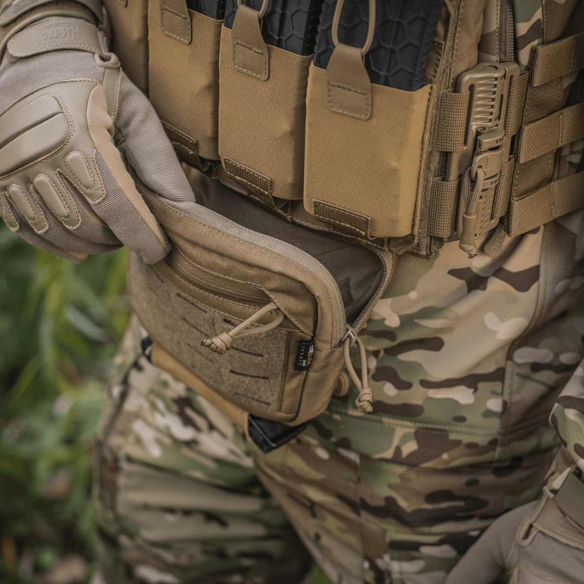 M-Tac Lomme til Tilbehør Lower Large Elite Plate Carrier, kulutusta kestävä Cordura 500D, NIJ-sertifiointi, toiminnallinen vetoketjutasku, galleria-asento 1.