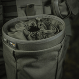 M‑Tac Magasinsæk Dump Pouch Lite Elite kestävästä Cordura 500D:stä, quick-pull-suljin ja MOLLE-yhteensopivuus. Käytännöllinen ja kestävä muotoilu.