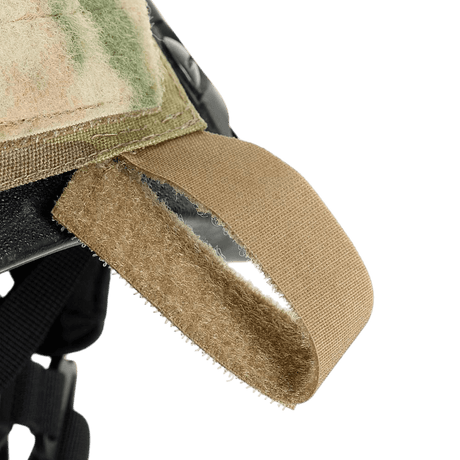 M‑Tac Hjelmcover Shroud Elite Velcro-sululla ja MULTICAM-muotoilulla TOR-D-kypärille, suojaa mekaanisilta vaurioilta ja kulumalta.