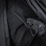 M‑Tac Pocket Bag Elite HEX säilytetty takissa, kulutusta kestävä materiaali, sopii EDC-varusteille, työkaluille ja asiakirjoille.