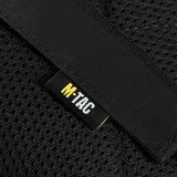 Yksityiskohtakuva M‑Tac Pocket Bag Elite HEX:stä kulutusta kestävässä materiaalissa ja YKK-vetoketjuilla, sopii EDC-varusteille.