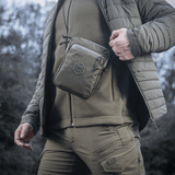 M‑Tac Pocket Bag Elite HEX ulkokäyttöön soveltuva laukku pikkutarvikkeiden ja varusteiden säilytykseen, kulutusta kestävä materiaali YKK-vetoketjuilla, sopii EDC-käyttöön.