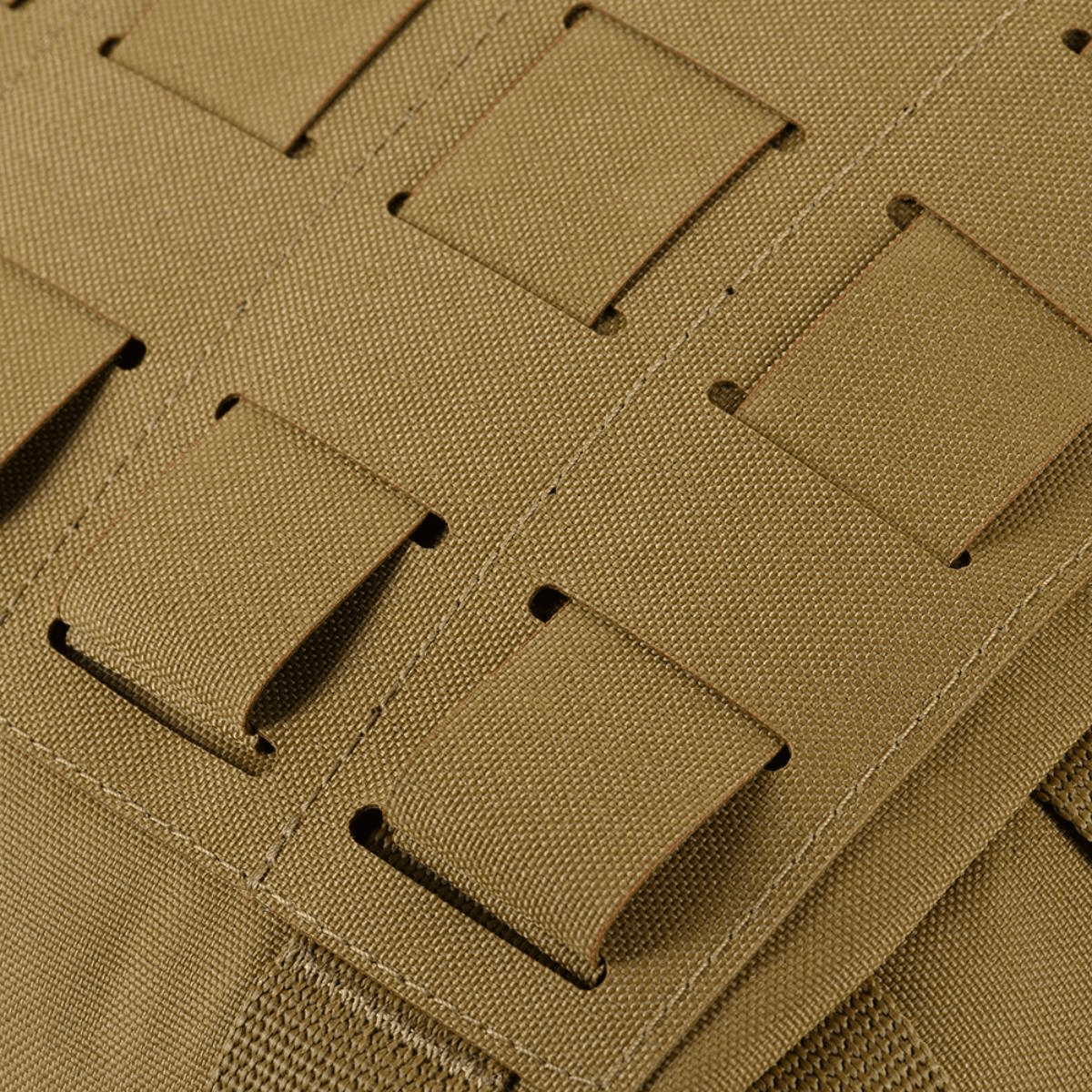 M-Tac Pouch Sukharka Gen.3 XL Cordura 500D -materiaalista, MOLLE-järjestelmä ja Velcro-paneli varusteille ja patcheille.