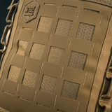 M-Tac Tablet Bag Laser Cut Hex Laser Cut MOLLE:lla, valmistettu Cordura Hexistä kestävyyden ja toiminnallisuuden vuoksi.