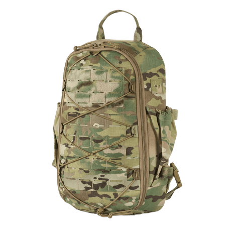 M-Tac STURM Elite -reppu camo-kuosissa, 15 l taktinen reppu laserleikatuilla MOLLE-paneeleilla, valmistettu kestävästä Cordura-materiaalista.