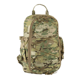 M-Tac STURM Elite -reppu maastokuvioituna taktiseen käyttöön, MOLLE Laser Cut -etuosa ja joustavat sivutaskut.