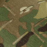 Yksityiskohta MOLLE Laser Cut -paneelista M-Tac STURM Elite -repussa, Cordura-materiaalia camo-kuvioin.