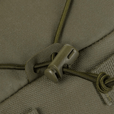 M-Tac STURM Elite -reppu vankalla nyörikiristyksellä ja korkealaatuisella Cordura-materiaalilla, yksityiskohta hardwaresta.