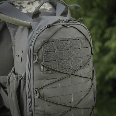 M-Tac STURM Elite -reppu MOLLE Laser Cut -etupaneelilla ja kestävillä materiaaleilla, ideaali lyhyille kenttäretkille ja varusteiden kuljetukseen.