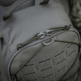 M-Tac STURM Elite -reppu MOLLE Laser Cut -etupaneelilla ja YKK-hardwarella, sopiva kenttäretkille. Cordura-materiaali.