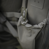 M-Tac STURM Elite -reppu joustavalla sivutaskulla ja kestävällä Cordura-rakenteella, ihanteellinen taktiseen käyttöön ja kenttävarusteille.