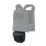 Musta M-Tac Large Elite Gen.II -olkalaukku kiinnitettynä taktiseen liiviin, valmistettu Cordura 500D:stä, YKK-vetoketjuilla.