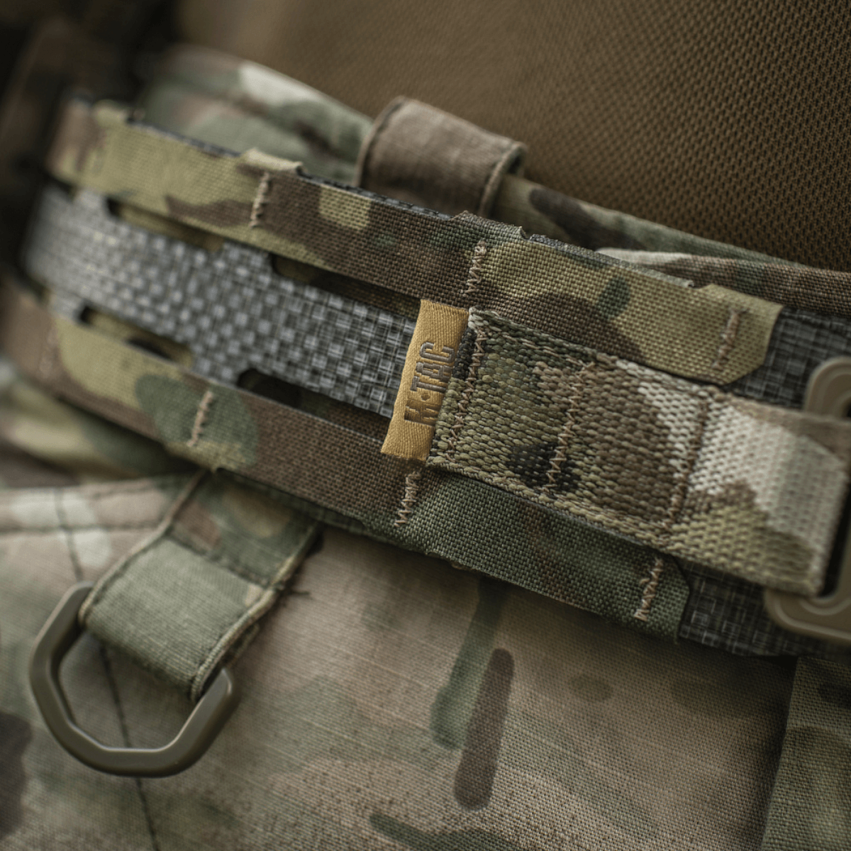 M-Tac Tiger Bælte Cobra Buckle multicam modulaarisella vyöjärjestelmällä ja kestävästä materiaalista, suunniteltu taktisten varusteiden kiinnitykseen, galleria-asema 1.