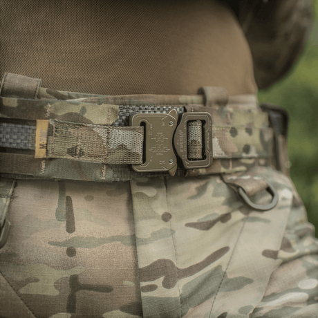 M-Tac Tiger Bælte Cobra Buckle multicam kestävä solki ja taktinen kiinnitys, suunniteltu ammattimaiseen kehon suojaamiseen, galleria-asema 1.