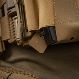 M-Tac etupaneeli Plate Carrier Cuirass QRS:lle, 4 lipasta, vankkaa elastista materiaalia, NIJ-sertifiointi, toimiva säilytys, galleria, sijainti 1.
