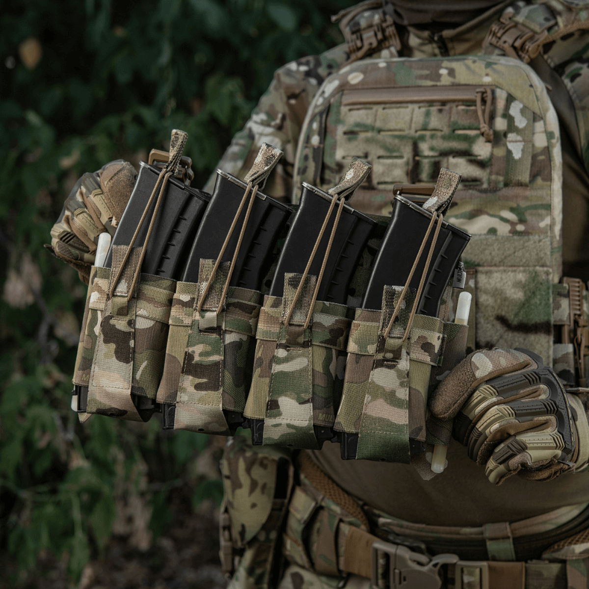 M-Tac etupaneeli Plate Carrier Cuirass QRS:lle, 4 lipasta, multicam-elastista materiaalia, NIJ-sertifiointi, galleria, sijainti 1.