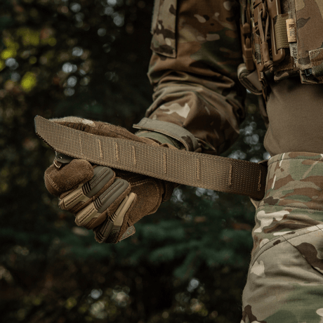 M-Tac Cobra Buckle taktinen vyö Laser Cut ulkoilmakäytössä, sopii sotilas- ja poliisikäyttöön, MOLLE-liitännällä.