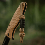 M-Tac Lanyard Scandinavian Small Chinese Knot koristehelmellä ja paracordilla veitsessä, tyylikäs lisävaruste varusteisiin.