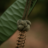M-Tac Knife Lanyard Celtic, punottu paracord, tyylikäs ja käytännöllinen lisävaruste, parantaa otetta ja korostaa persoonaa.