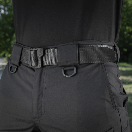 M-Tac Shorts Aggressor Gen.II Flex mustasta ripstop-materiaalista, taktinen muotoilu, sopii sekä harjoitteluun että vapaa-aikaan.