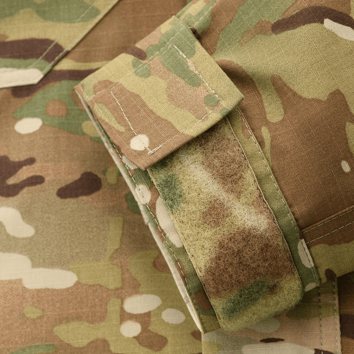 M-Tac Military Elite NYCO -takki MultiCam-kuosissa Crye Precision -yksityiskohdilla ja Velcro-yksityiskohdilla, valmistettu kestävästä NYCO rip-stop -materiaalista