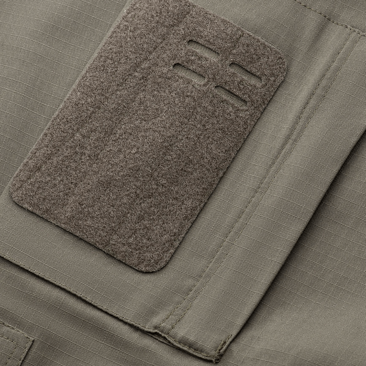 M-Tac Patrol Flex -takki Velcro-paneelilla peltseille.