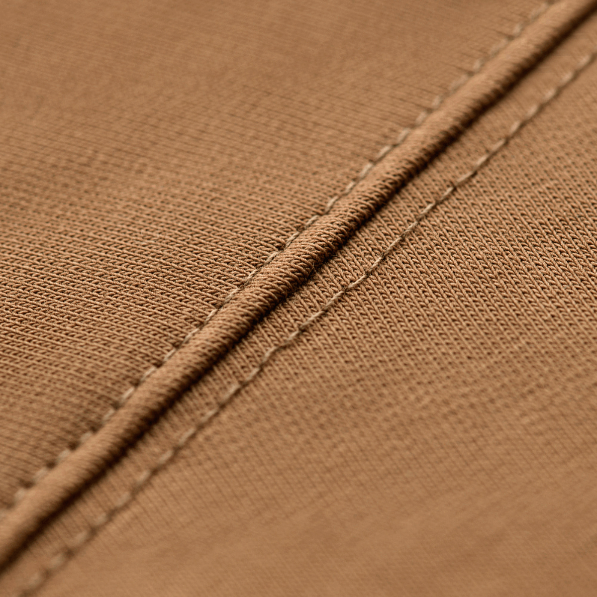 Lähikuva M-Tac Pullover 4 Seasons -kankaasta, joustava muotoilu arki- ja taktiseen käyttöön