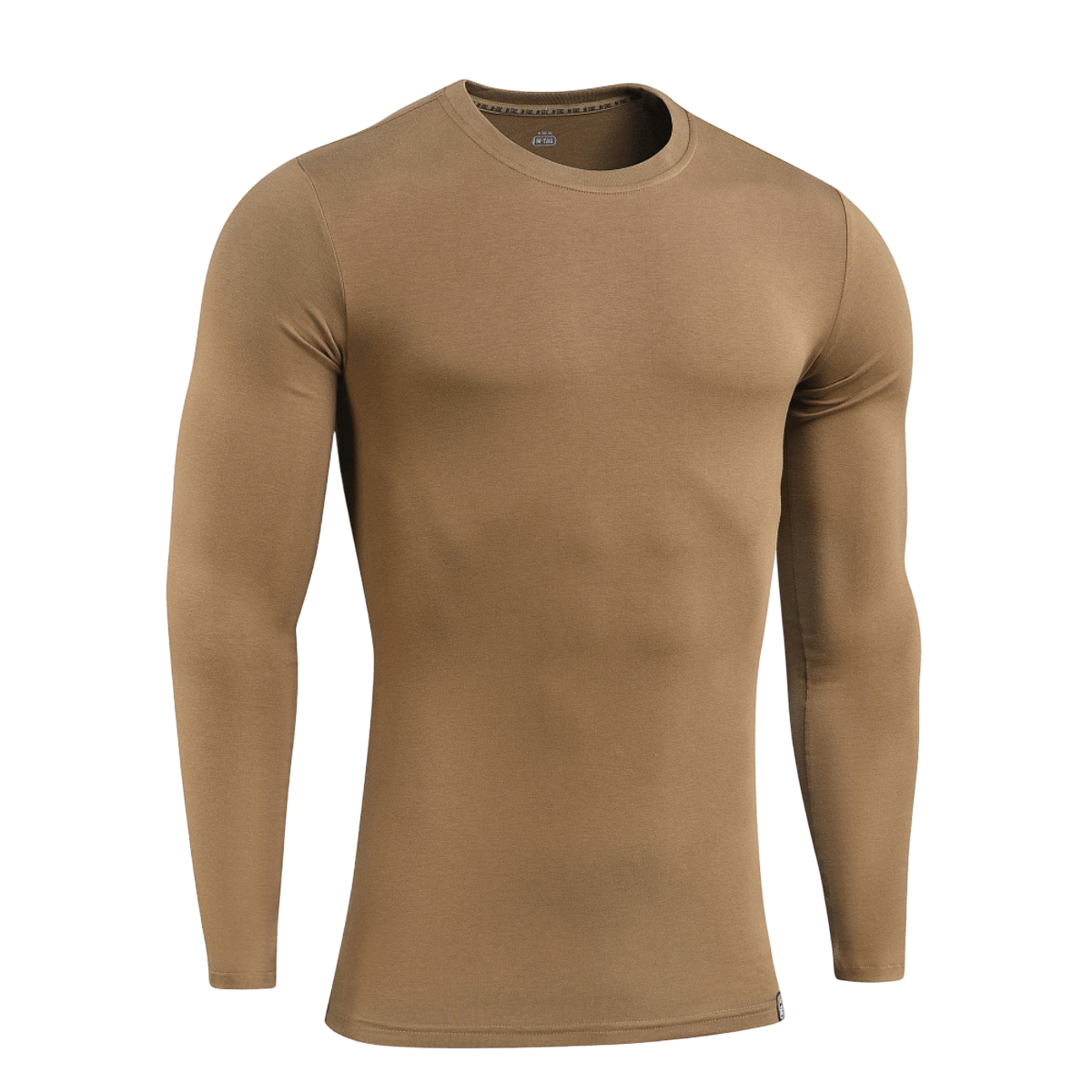 M-Tac Long-sleeve T-shirt 93/7 93% puuvillaa ja 7% elastaania, ruskea, sopii arkeen ja ulkoiluun, esitetty valkoisella taustalla.