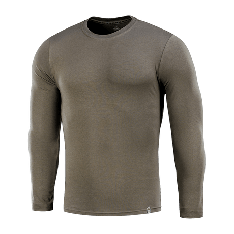 M-Tac Long-sleeve T-shirt 93/7 paksusta, joustavasta laadukasta neuloksesta, sopii arkeen ja ulkoiluun, valmistettu 93% puuvillasta ja 7% elastaanista.