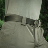 M-Tac Shorts Rubicon Flex tummanoliivinvihreät, cargotaskut ja kestävä vyö, sopivat kesään. Valmistettu 85% nylonista, 15% spandexista.
