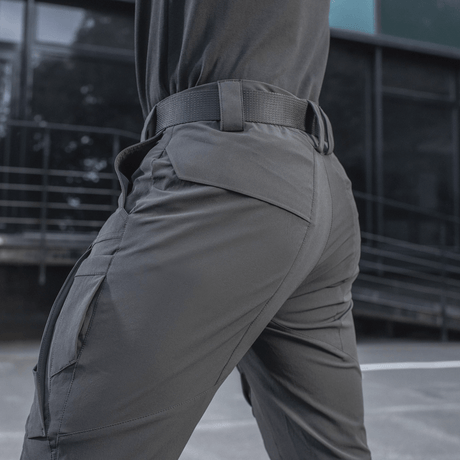 M-Tac Rubicon Flex -housut innovatiivisella cargo-taskusuunnittelulla ja 4-Way Stretch -kankaalla harjoitteluun ja vapaa-aikaan.