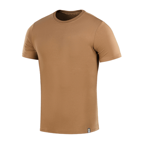 M-Tac T-shirt 93/7 Summer vaaleanruskea, 93% puuvillaa ja 7% elastaania, täydellinen kesään. Kevyt ja mukava arkipaita.