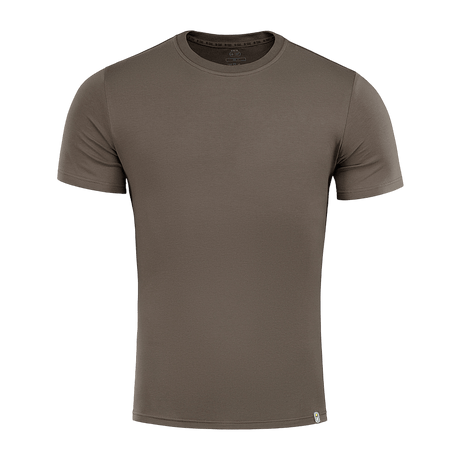 M-Tac T-shirt 93/7 Summer vaaleanruskea, arkeen ja lämpimiin kesäpäiviin sopiva, 93% puuvillaa ja 7% elastaania.