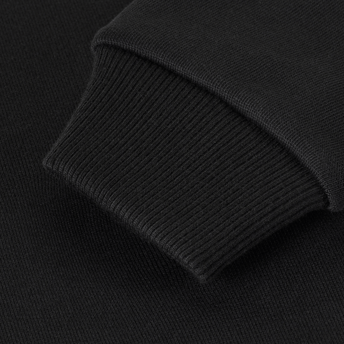Yksityiskohta M-Tac Sweatshirt Cotton Hard -hihansuut, 100 % puuvillaa, resorin laatu ja lämmöneristys.