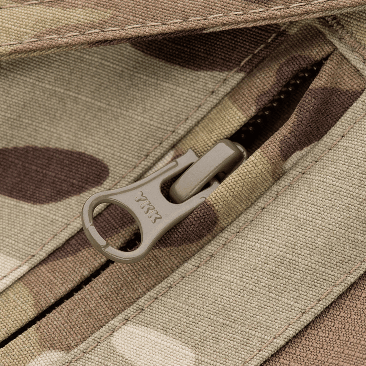 M-Tac housut Aggressor Elite NYCO, vahva YKK-vetoketju ja kulutusta kestävä multicam-materiaali, lähikuva vetoketjusta, galleria-asento 1.