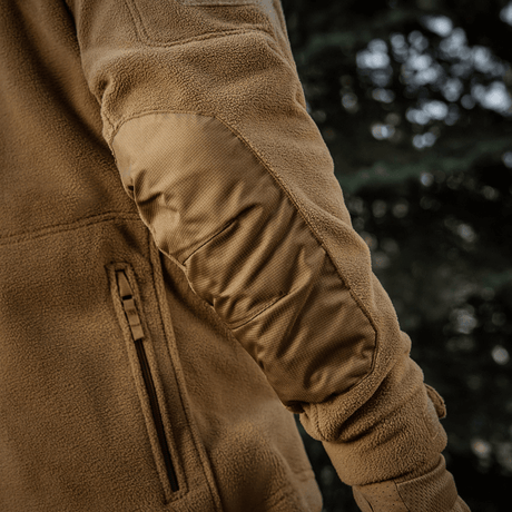 Lähikuva M-Tac Division Gen.II Windblock Fleecejakke, valmistettu 100% polyester ja WindBlock-membran lämmön ja tuulensuojan varten.