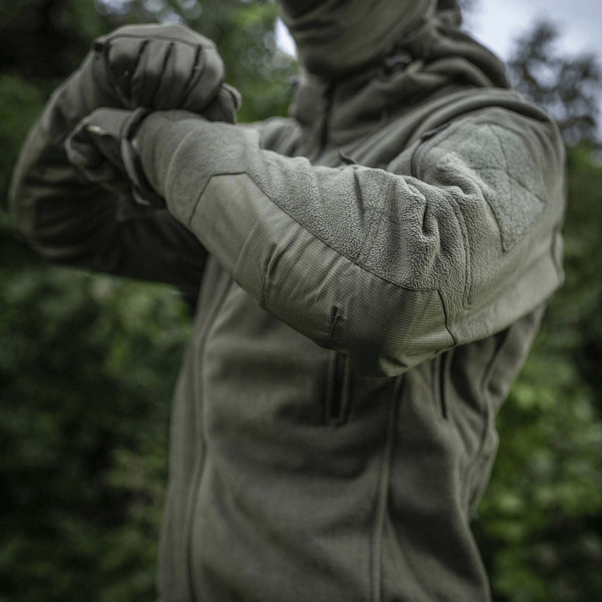 M-Tac Division Gen.II Windblock fleecetakki — lämmin ja tuulensuojallinen ulkokäyttöön ja kylmiin vuodenaikoihin.