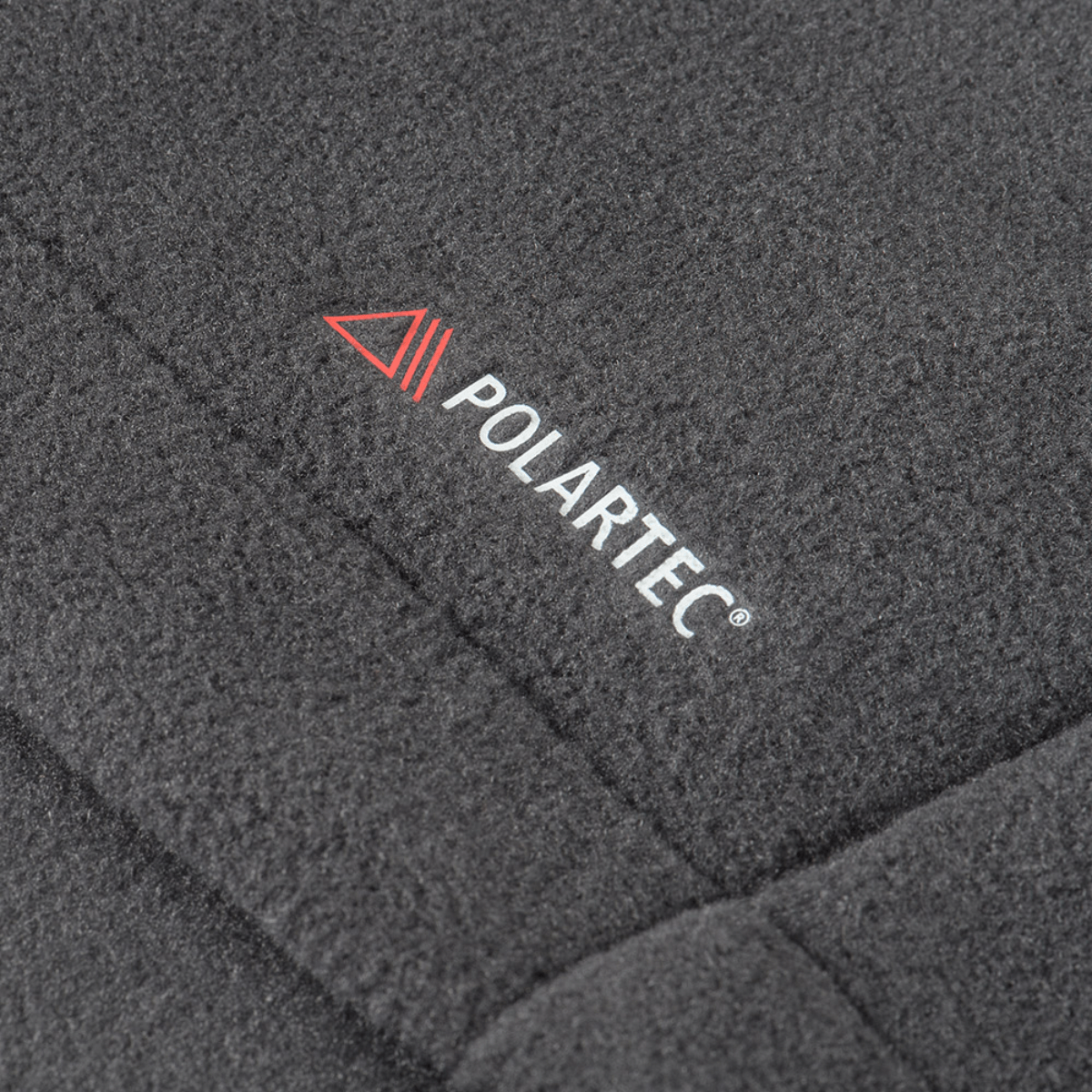 M-Tac Nord Polartec -fleecetakki premium Polartec 200 Series -materiaalilla lähikuvassa.
